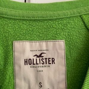 green hollister crewneck